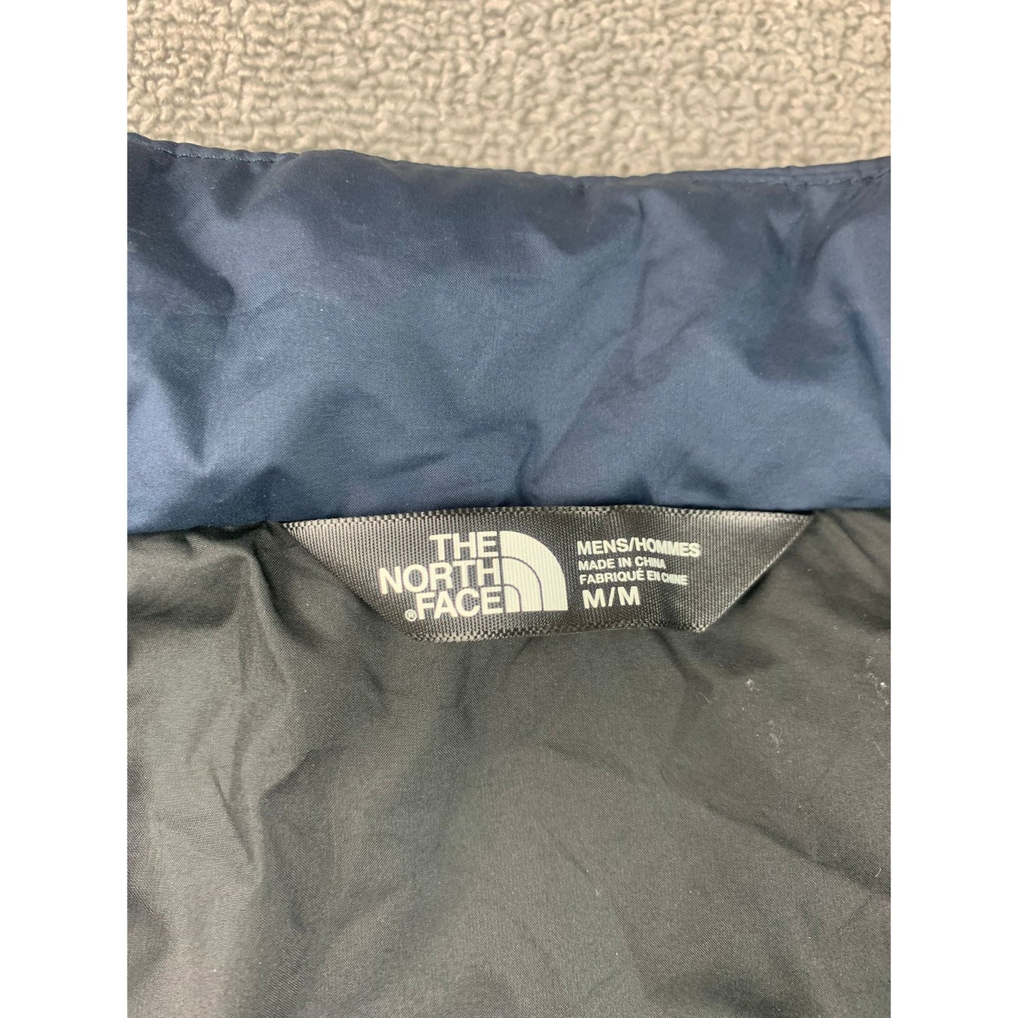 The North Face Men's Medium Navy Blue Puffer Vest Jacket