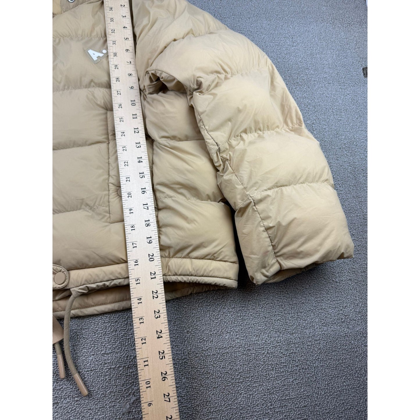 The Arrivals Women's Size Small Beige Puffer Jacket Winter