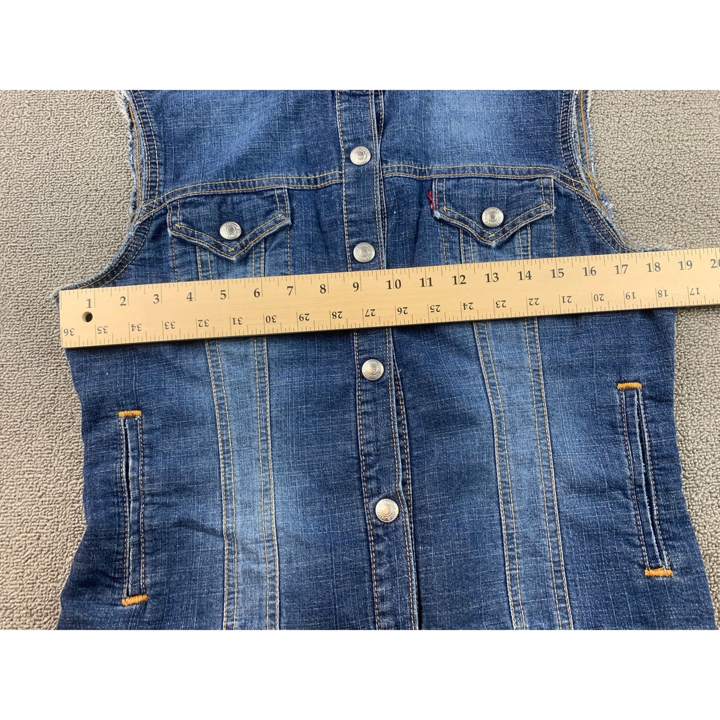 Levi's Easy Ryder Jacket Size M Blue Wash Trucker Denim Vest DIY Cut Off Sleeve