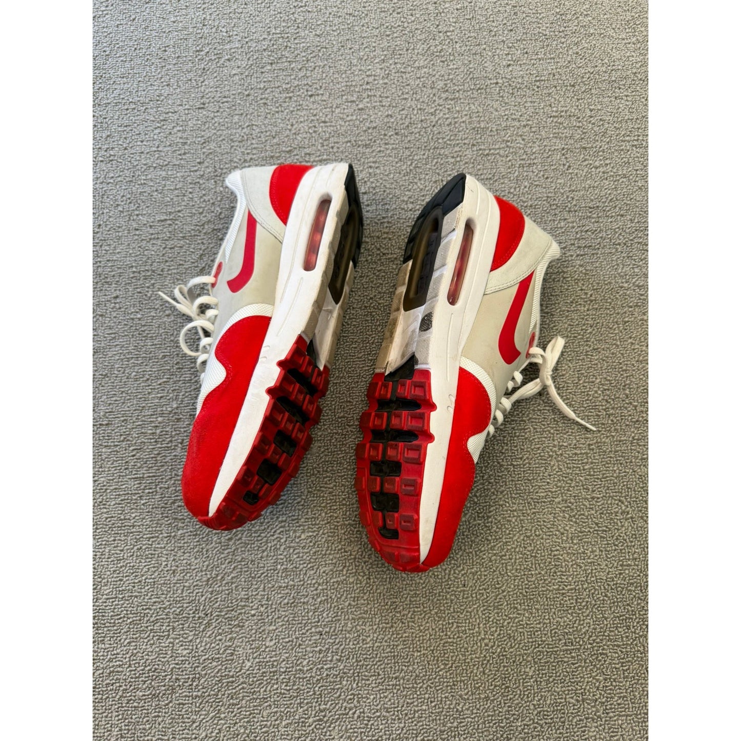 Nike Air Max 1 Men's 10 White Red Running Shoes Sneakers