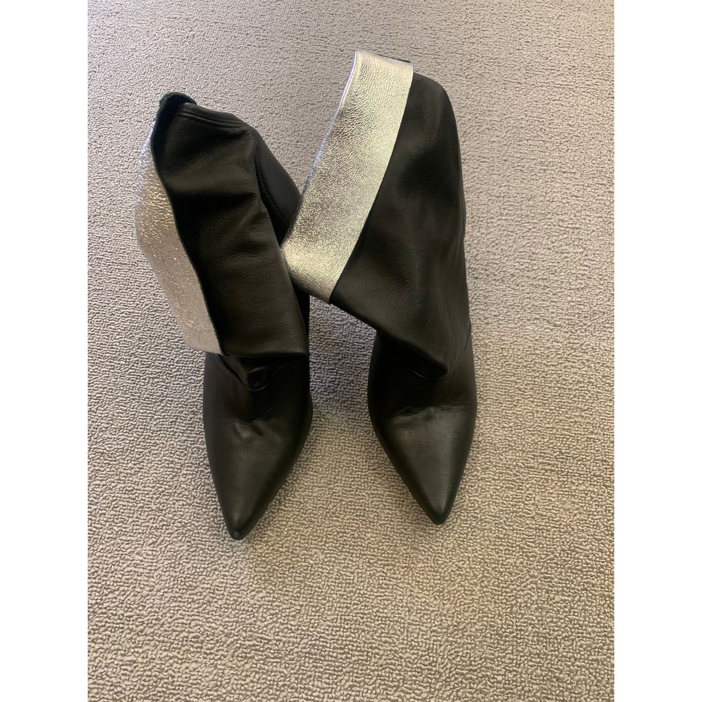 IRO Women Size 38 Black Silver Leather Ankle Boots