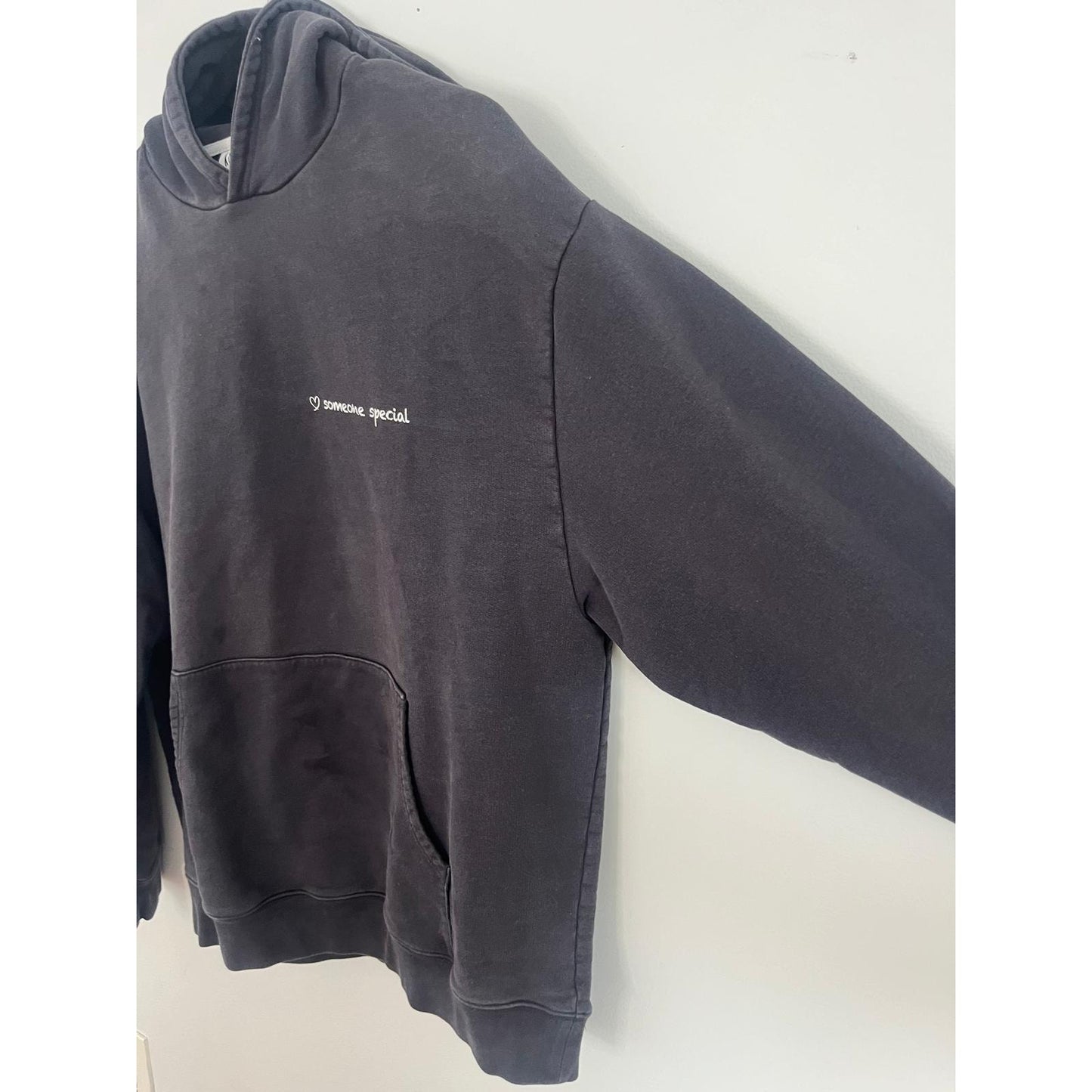 Krost Hoodie Men XL Black Someone Special Support Our Friends Graphic