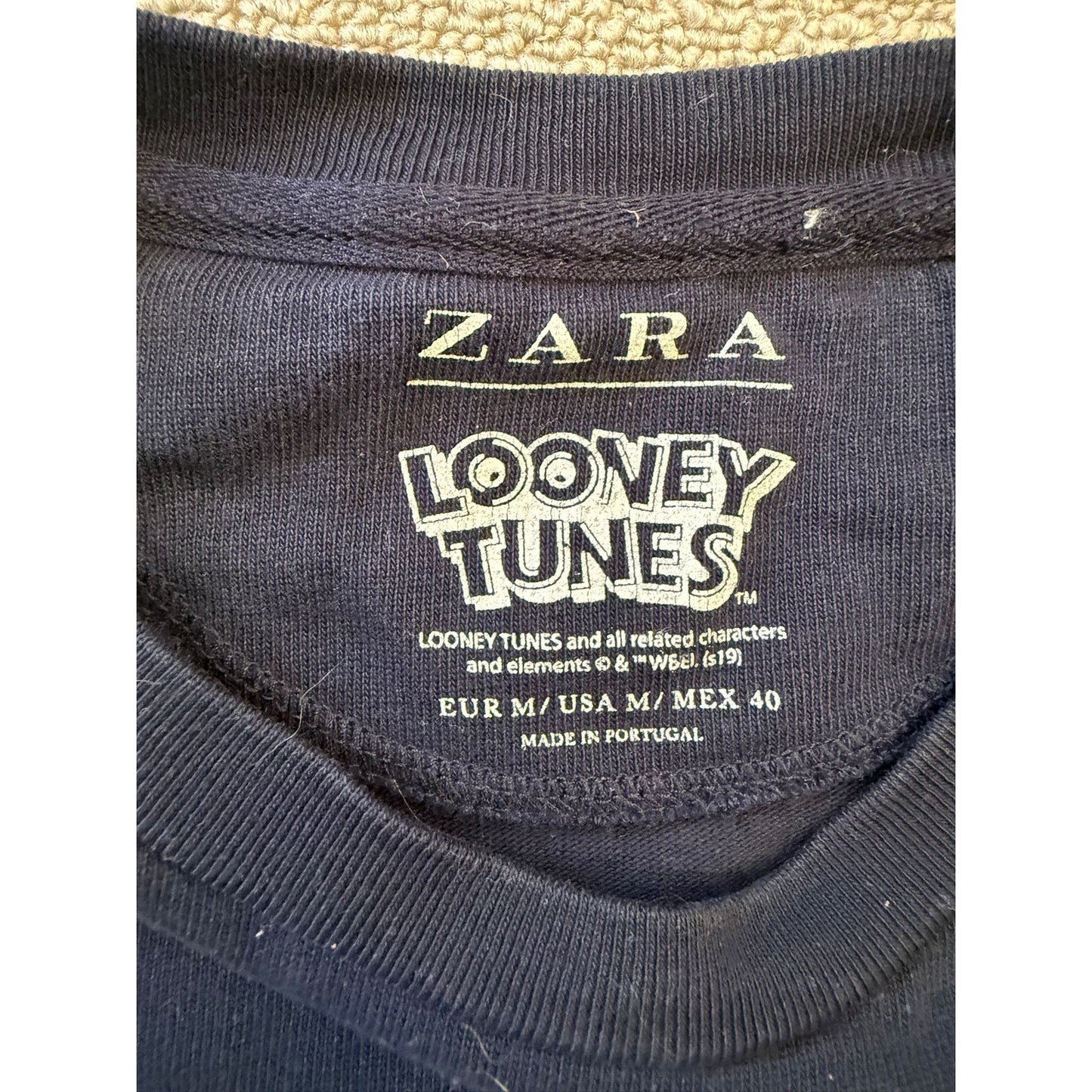 Authentic Zara X Looney Tunes Mens Medium T-Shirt Made in Portugal Cartoon Top