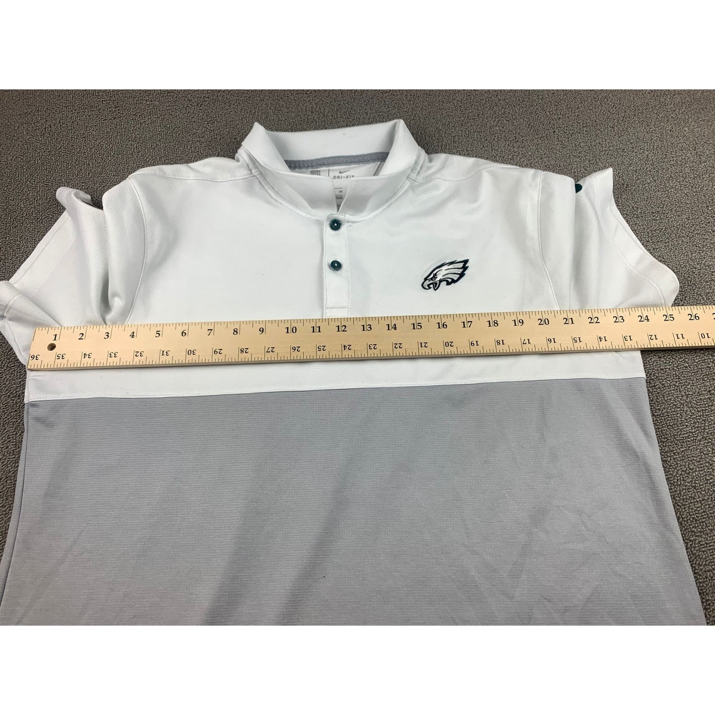 Nike Dri-Fit Men's XL White Gray Philadelphia Eagles NFL Polo