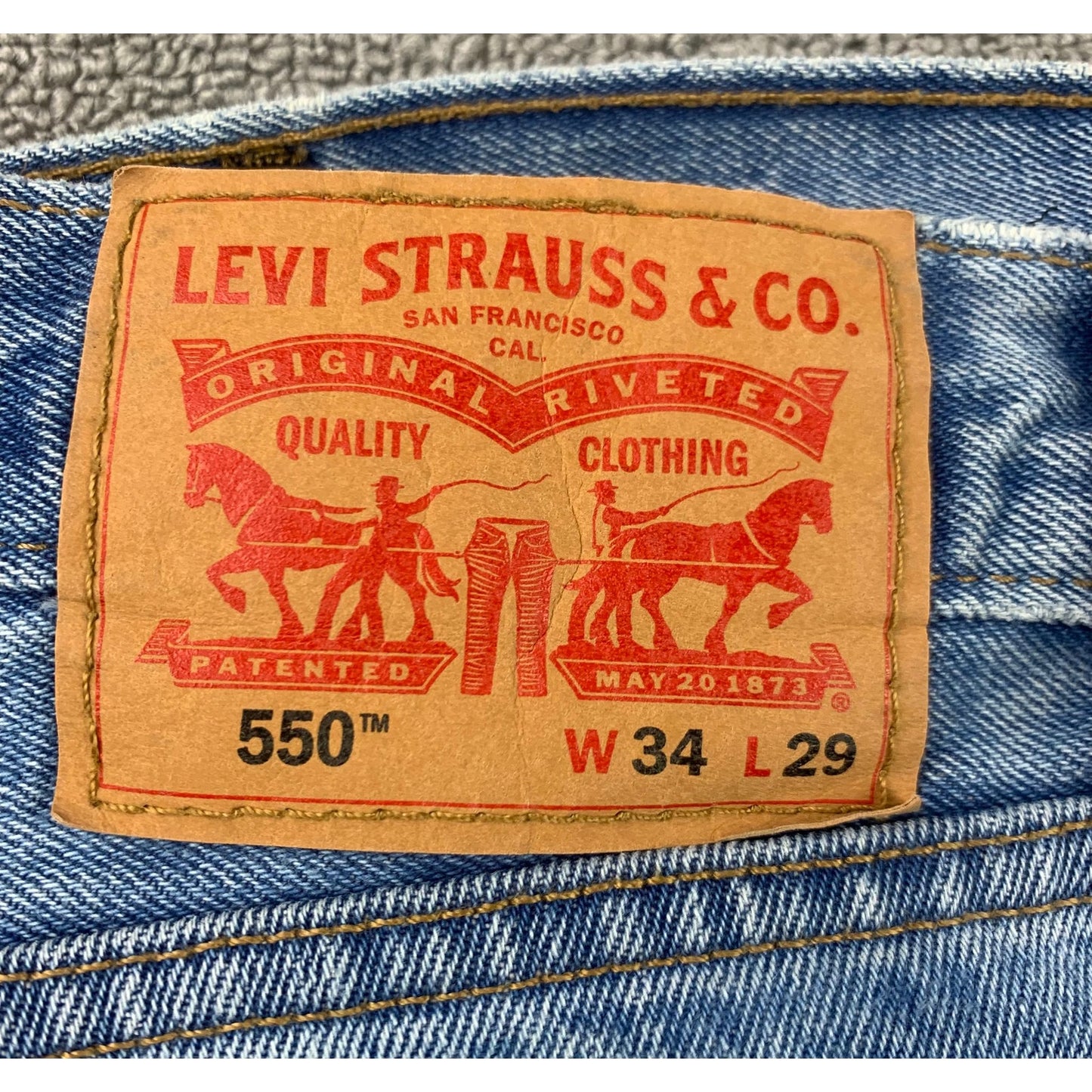Levi's Men's 34x29 550 Relaxed Fit Blue Light Wash Straights Jeans