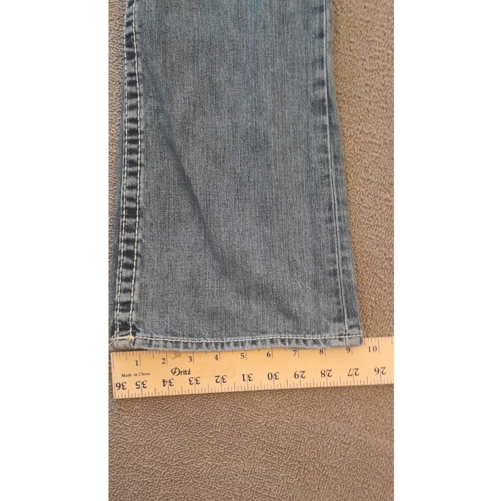 True Religion Womens 32 Light Wash Blue Bootcut Distressed Ripped Jeans