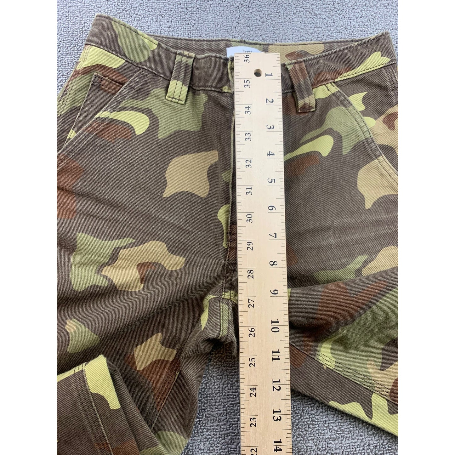 TNA Aritzia Women 00 Green Camo Greenwich Carpenter Straight Leg Pants