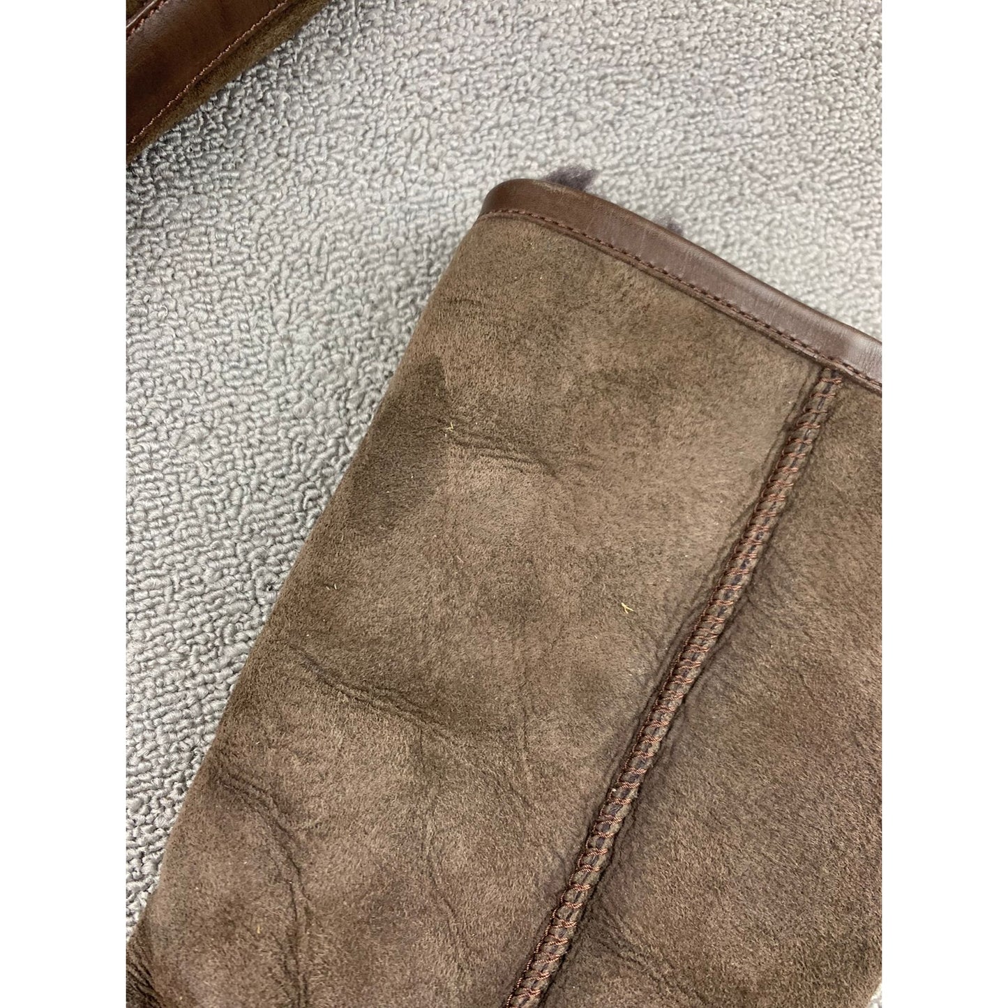 UGG Men's 9 Brown Leather Shearling Winter Boots
