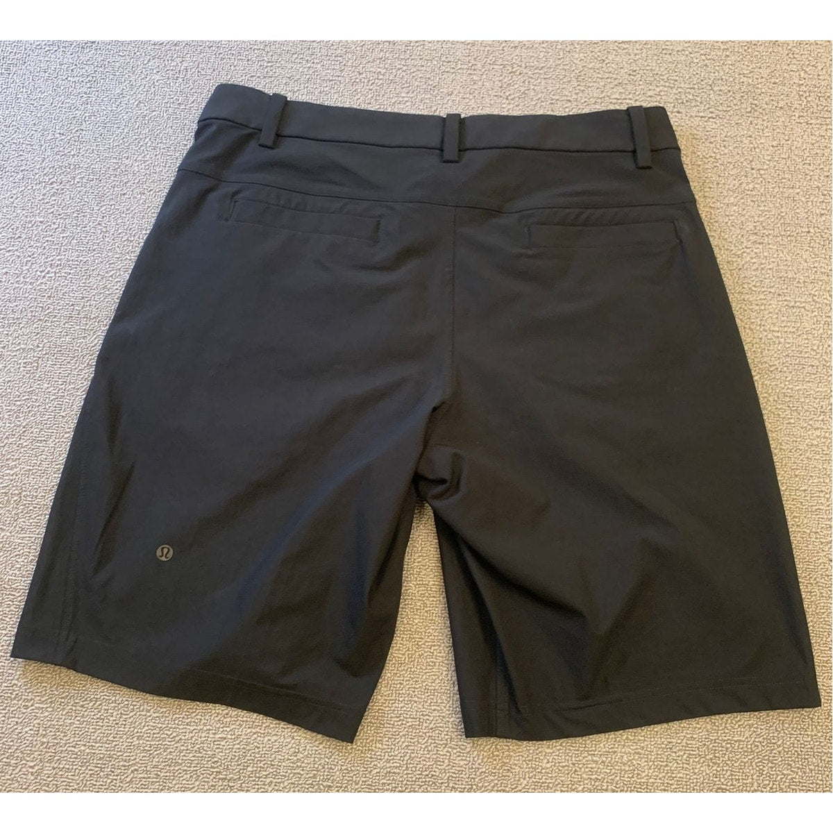 LULULEMON Men's Shorts 36 Black Golf Shorts Strech