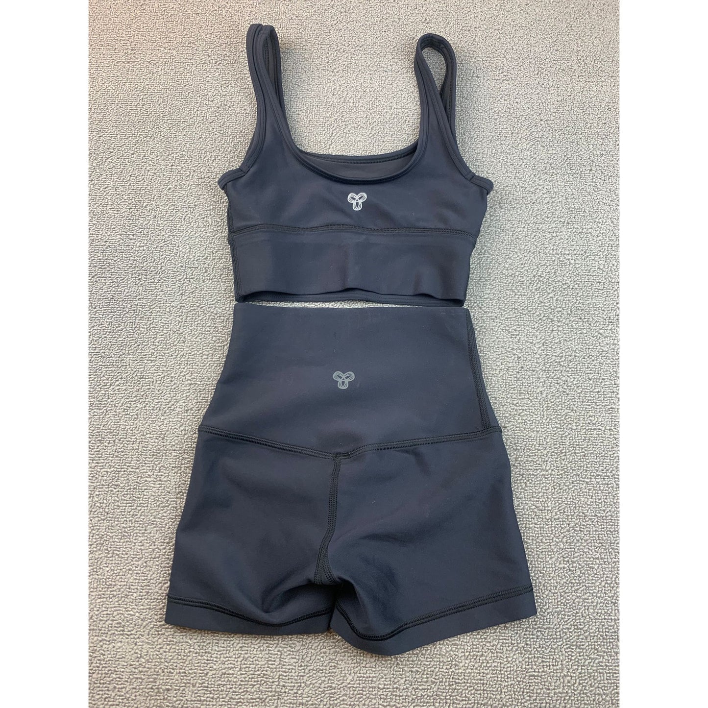 Aritzia TNA Women XXS Navy Blue Activewear Ribbed Ruched Sports Bra & Short Set